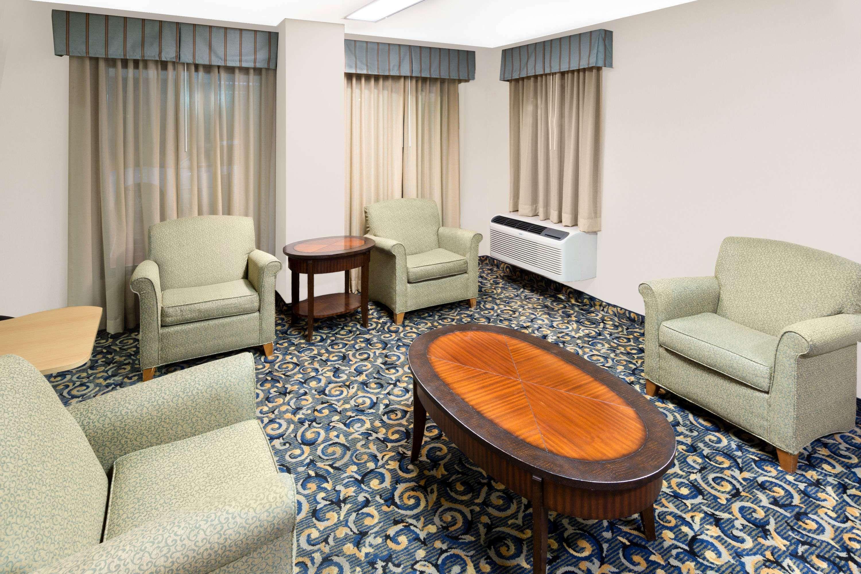 Super 8 By Wyndham Hattiesburg South Εξωτερικό φωτογραφία